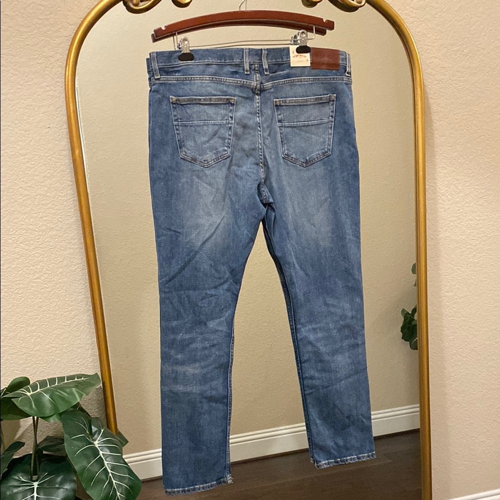 Red Ale by Alesbury Blue Slim Jeans with Classic Medium Wash Size 40 x 32 - Picture 4 of 7